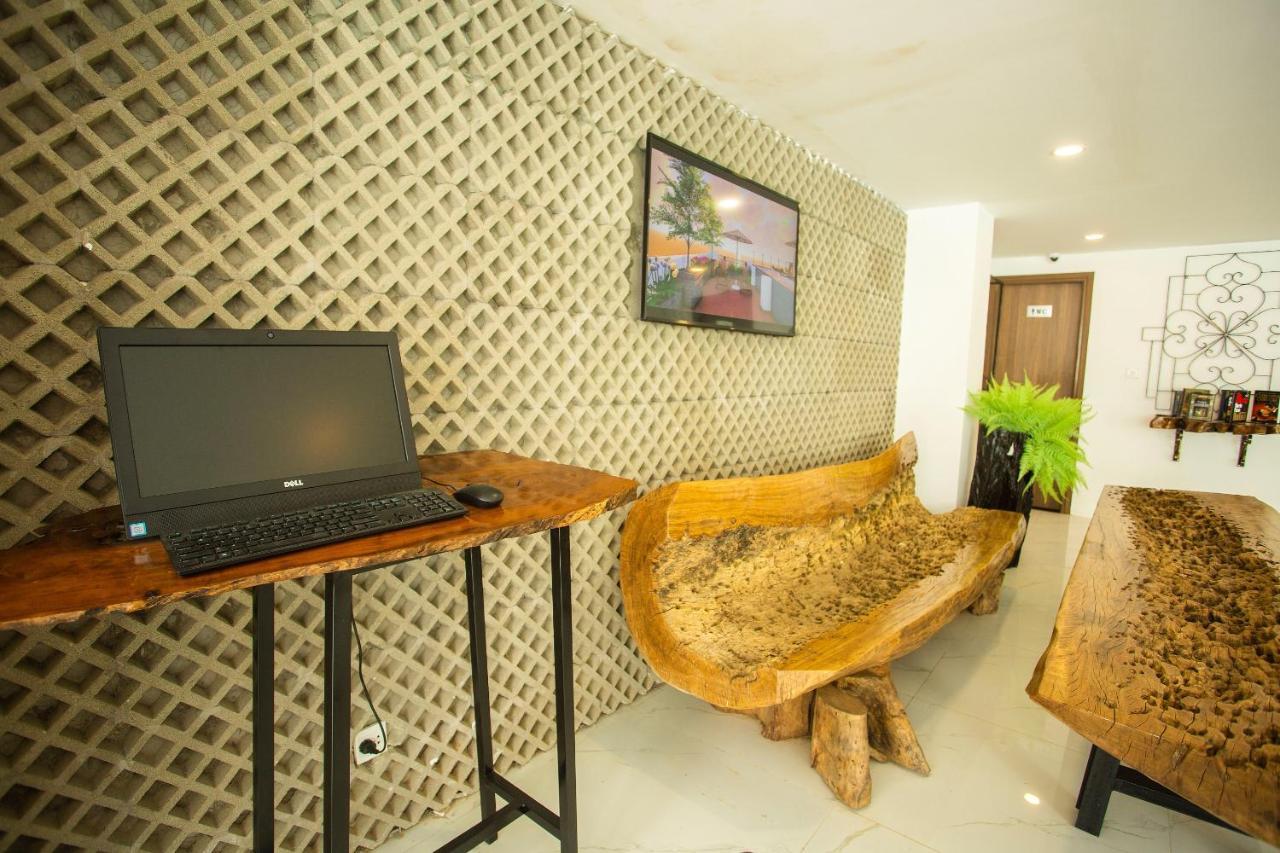 Lava Hotel Nha Trang Exterior foto